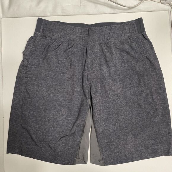 Lululemon Large T.H.E. Short 9” Heather Texture Printed Greyt Deep Coal Yellow - Picture 2 of 10